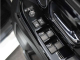 ◆パワーウィンドウスイッチ◆運転席から全席の窓の開閉操作を行うことが出来いつでも換気ができます!