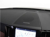 【harman/kardon】世界のオーディオファン垂涎のプレミアムサウンドシステムを搭載。原音に近い音場空間を忠実に再現。乗る人すべてに最良の音響体験を提供します。