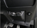 ETC2.0を装備しているので、納車後すぐに遠方へのドライブを楽しめます。さらに、高速道路ではアイサイト機能を活用したクルーズコントロールで、快適な運転体験をご提供します。