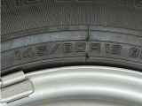 タイヤサイズは【145/80R12】