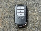 【キーレス】離れた場所から鍵を閉めたか忘れてしまった!そんな時もリモコンボタンを押すだけで施錠できます!