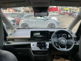 セレナ 1.4 e-POWER ハイウェイスターV 