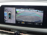 【プロパイロットパーキング】駐車可能枠がPマークで表示されスイッチを押し続けるだけでステアリング・アクセル・ブレーキ・シフト操作が自働で行われる。最後にはパーキングブレーキも作動します♪