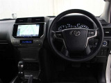 運転席廻りです。