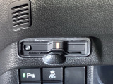ETC車載器付。ETCが使用可能な道路通行料はキャッシュレスでスマートに走行できます。再セットアップして納車致します。