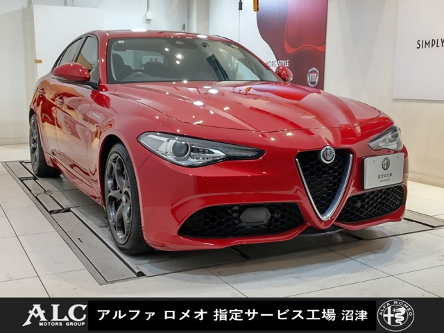 ジュリア 2.0 ターボ ヴェローチェ 