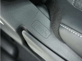 ◆サイド+サイドカーテンエアバッグシステム◆胸部へのダメージを低減するサイドエアバッグと頭部や頸部を保護するサイドカーテンエアバッグで安心をサポートします
