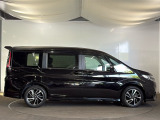 車検整備付きです。整備時にはエンジンオイル、オイルフィルター、ワイパーラバーなど、消耗品の交換も致します