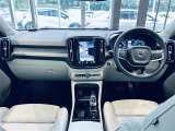 XC40 B4 AWD インスクリプション 4WD 4WD 本革シート