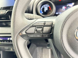 ステアリングスイッチ装備!運転しながら手元でオーディオの操作などができます。