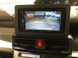 バックガイドモニターで、後方を確認しながら安心して駐車することができます。運転初心者も熟練者も必須の機能ですよ!