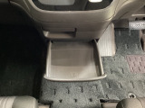 ディーラー整備士による納車前整備とアフターサービスは当店でお求めいただくのメリットのひとつです。