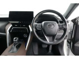 見通しのよいすっきりとした視界で、誰でも運転しやすいです。運転のしやすさは疲れにくさにも繋がりますよ♪