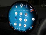 Apple CarPlayやAndroid Autoなど様々なアプリケーションがインストールされています!