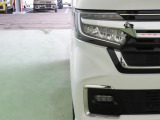 LEDヘッドライトは、点灯の瞬間から光量を発揮し、突然暗くなるトンネルなどでの安定感を高めます。