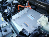 エンジンで発電して、モーターだけで走る。電気自動車の新しいカタチのe-POWER!さらに静かになった第2世代を搭載!