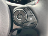 【全車速追従機能付クルーズコントロール】高速道路での長距離走行が楽に!!自動で速度を保つクルーズコントロールが、衝突軽減システムと連携し、前方の車両を感知して車間を保つように速度調節してくれます!!
