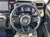 [ハンドル]操作のしやすいレイアウトになっています☆