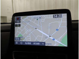 純正ナビを装備。タッチパネル式で使いやすく、お出かけもラクラクです。