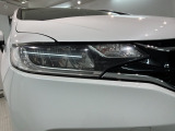 LEDヘッドライトは、点灯の瞬間から最大光量を発揮し、突然暗くなるトンネルなどでの安定感を高めます。