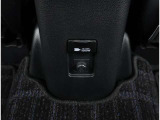 AC電源 AC100V・1500W 室内コンセント(コンソールボックス後方)