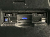 ETC車載器搭載しております。高速道路も料金支払いレーンに並ばず通過でき、とても便利です。ETCカードもお車購入時に入会する事ができます。お気軽にお問い合わせ下さい。