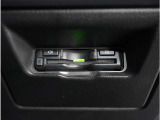 【ETC】高速道路の料金所をストレスなく通過。話題のスポットやサービスエリアに多い「スマートIC」利用時は必須のアイテムです。