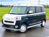 車両の品質管理は室内展示場を完備しておりますので、品質を保った状態の車両をご覧いただけます。