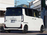 【プロのメカニック多数在籍】U-Select交野には店舗併設の整備工場がございます。購入されてからのお手入れも当店にお任せください。