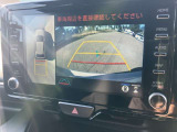 全方位モニター&バックガイドモニター付きです!後方の障害物が確認できます!