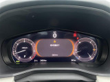 【スピードメーター】メーターがシンプルで見やすく運転しやすいですね。