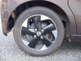 14インチアルミホイール!!格好良くてホイールがあなたの愛車をいっそう輝かせます☆