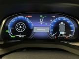 12.3インチTFTカラーマルチインフォメーションディスプレイは、4つのテイストと3つのレイアウトの中から、好みに合わせて表示を変えることが出来ます!インフォメーションを複数表示することも可能!