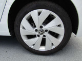225/45R17タイヤ/7.5J &times; 17アルミホイール
