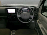 運転席廻りです。