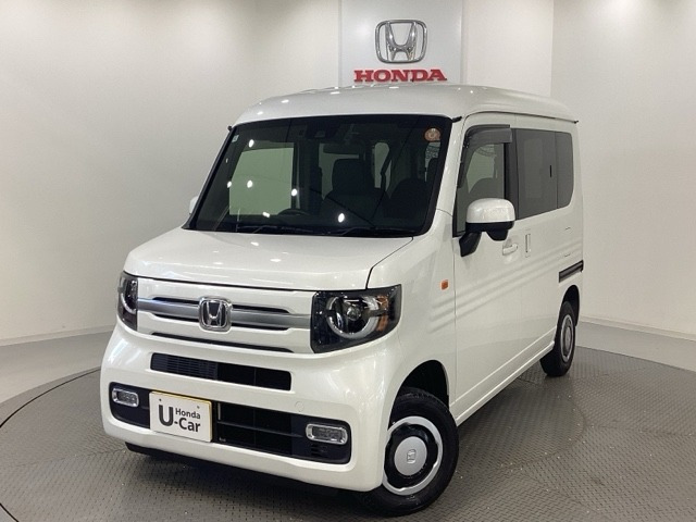 N-VAN +スタイル ファン 4WD 