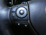 ステアリングスイッチで車両情報を切り替えて必要な情報を確認したりできます。