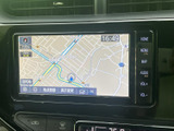 道路や現在地が地図上に表示され、目的地までのルート確認に役立ちます。画面上で周辺の道筋を把握しやすく、初めて訪れる場所へのお出かけにも心強いナビゲーション機能です。