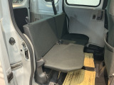 乗車人数や荷物の量、車内での過ごし方に合わせて、シートのレイアウトを変更できます。