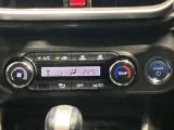 【オートエアコン】温度を設定すれば自動で空調調整をしてくれます★ボタンひとつで簡単便利!