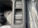 車の故障による修理やナビなどの用品取り付け等のアフターケアも充実しております!