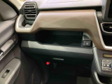 納車前にはプロのメカニックが、各部の点検を行います。ディーラーにしか出来ない品質、そしてサービスできっと満足していただけると思います!
