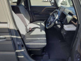 室内空間広々!ゆったりと運転が可能です★