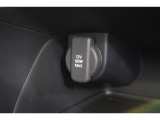 シガーソケットが付いているので、車から電源を取ることが出来ます!