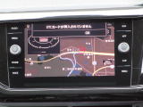 【ナビゲーションシステム】タッチスクリーンを採用しており、簡単に操作していただくことができます!お車を総合的に管理することのできるインフォテイメントシステムです。