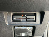 ETCを装備。これで高速道路の料金所もノーストレス。ノンストップで通過します。