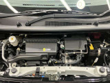 エンジンルームもクリーニング済みできれいですよ。日産の整備士がしっかりと丁寧に点検していますので安心してお乗りいただけます