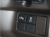 ◆パーキングセンサーシステム◆車庫入れの時などに近くに障害物がある場合、障害物までの距離を音で知らせてくれます。