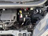 アイドリングストップ機能がついているので、停車時にエンジンを止めて燃料消費を抑えます。環境にもお財布に優しいですね♪