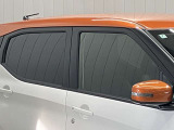 プラスチックバイザーがない分デザインもすっきり★洗車の時の窓拭きもラクラクです!
